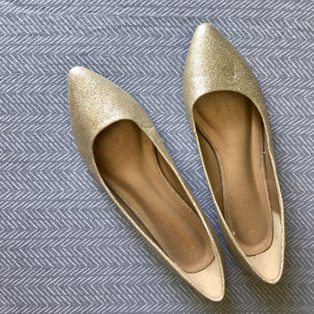 Gold Glitter Pointed Toe Flats